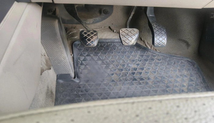 2016 Volkswagen Vento HIGHLINE DIESEL 1.5, Diesel, Manual, 1,64,738 km, interior