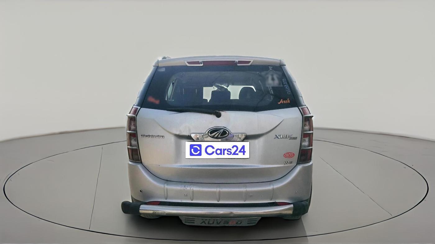 2015 Mahindra XUV500 W6, Diesel, Manual, 2,14,757 km, exterior