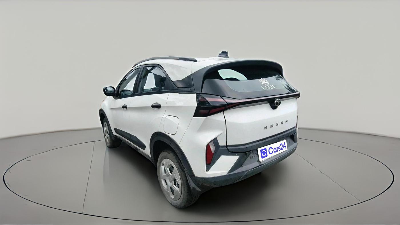 2024 Tata NEXON Pure 1.2 Petrol 6AMT, Petrol, Manual, 15,000 km, exterior