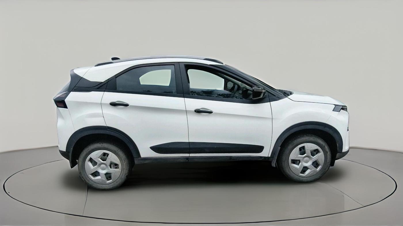 2024 Tata NEXON Pure 1.2 Petrol 6AMT, Petrol, Manual, 15,000 km, exterior