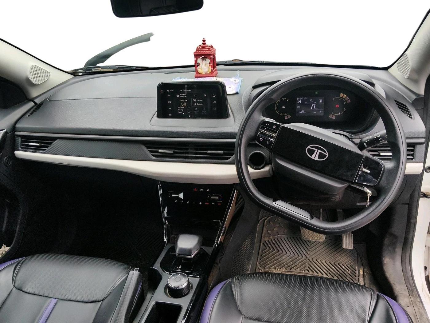 2024 Tata NEXON Pure 1.2 Petrol 6AMT, Petrol, Manual, 15,000 km, interior