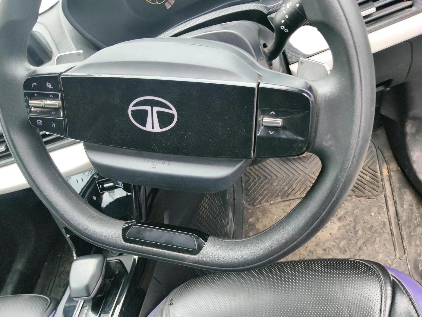 2024 Tata NEXON Pure 1.2 Petrol 6AMT, Petrol, Manual, 15,000 km, interior