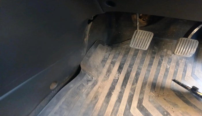 2015 Hyundai Xcent BASE 1.2, Petrol, Manual, 1,03,268 km, interior