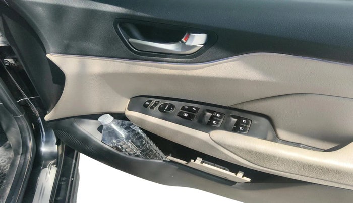 2018 Hyundai Verna 1.6 SX (O) CRDI MT, Diesel, Manual, 1,22,849 km, interior