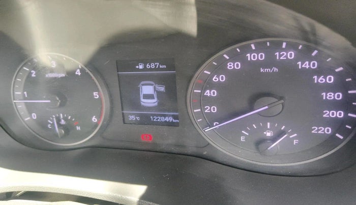 2018 Hyundai Verna 1.6 SX (O) CRDI MT, Diesel, Manual, 1,22,849 km, interior