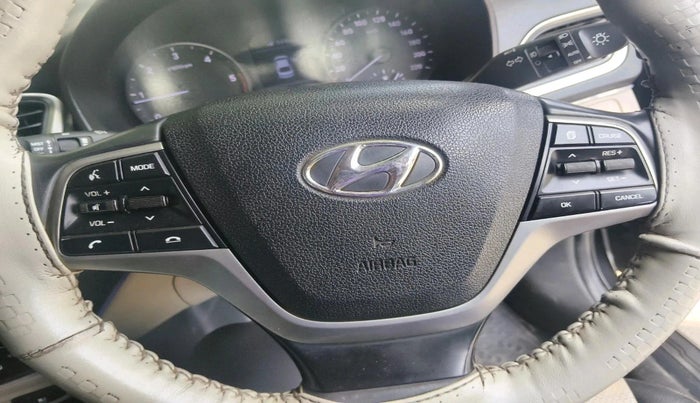 2018 Hyundai Verna 1.6 SX (O) CRDI MT, Diesel, Manual, 1,22,849 km, interior