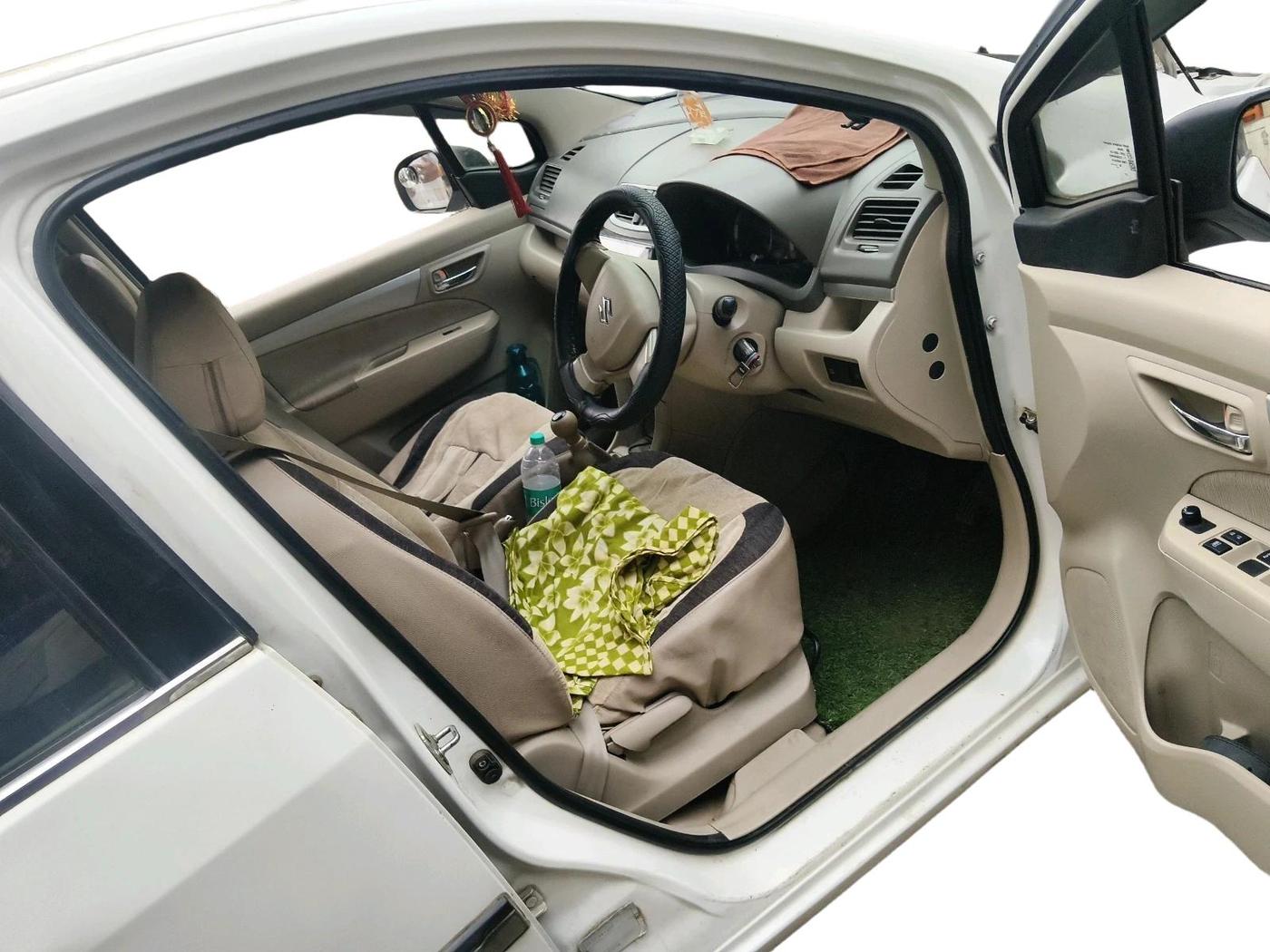 2015 Maruti Ertiga VDI, Diesel, Manual, 1,29,576 km, interior