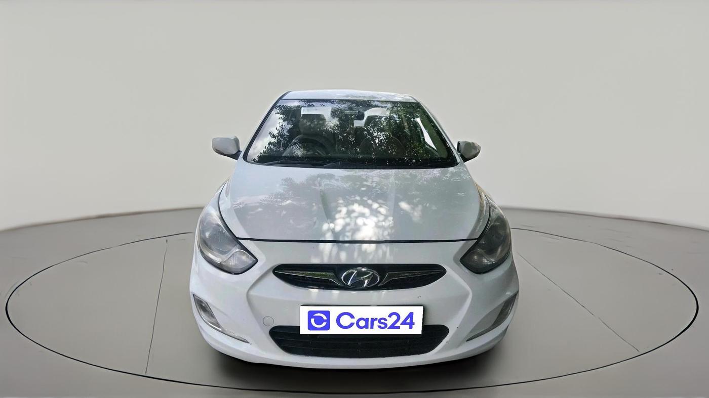 2012 Hyundai Verna FLUIDIC 1.6 CRDI SX AT, Diesel, Automatic, 82,282 km, exterior