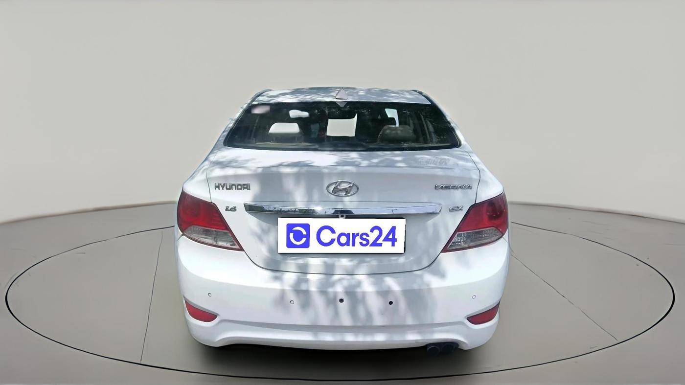 2012 Hyundai Verna FLUIDIC 1.6 CRDI SX AT, Diesel, Automatic, 82,282 km, exterior