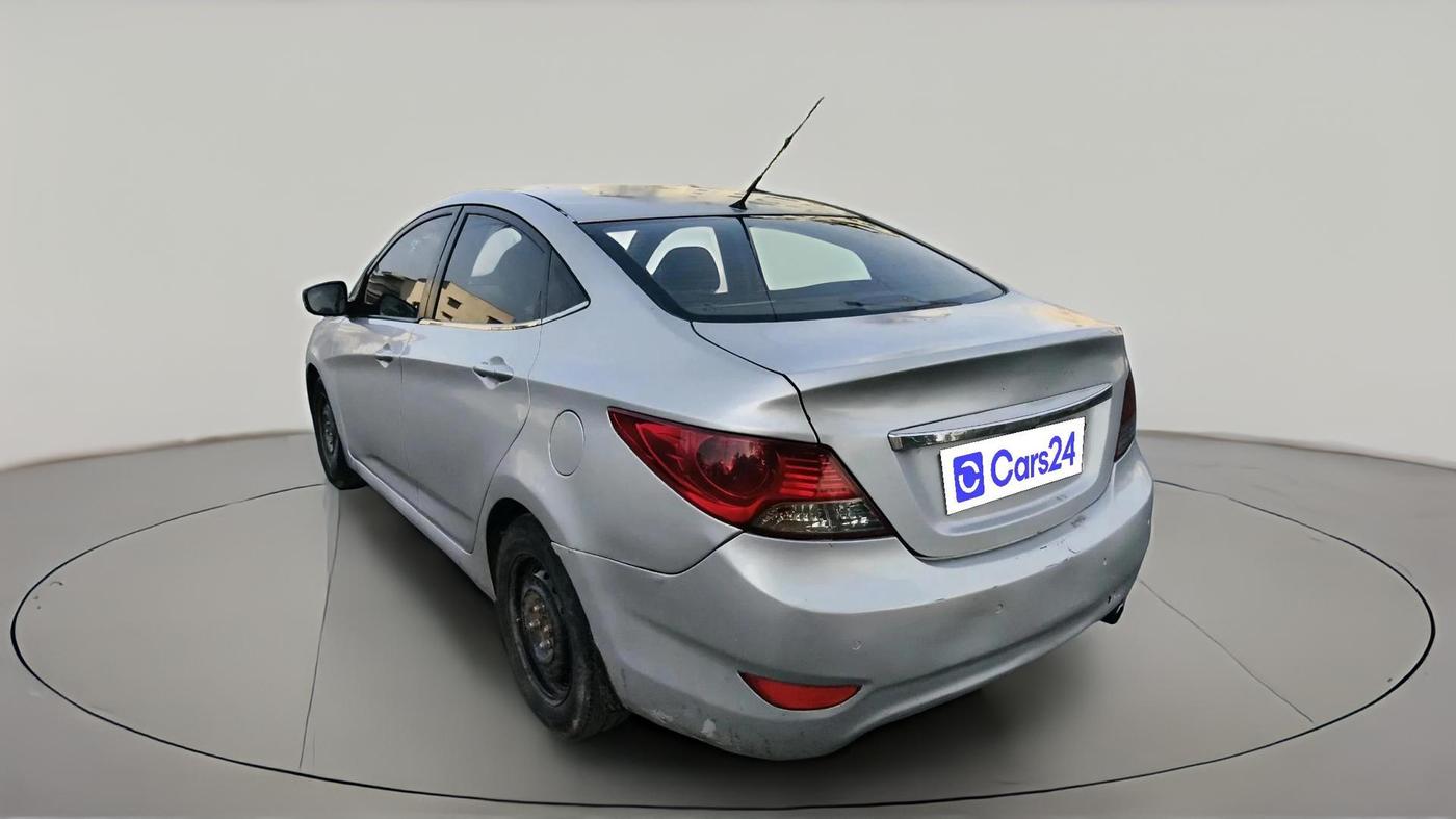 2012 Hyundai Verna FLUIDIC 1.4 CRDI EX, Diesel, Manual, 1,32,569 km, exterior