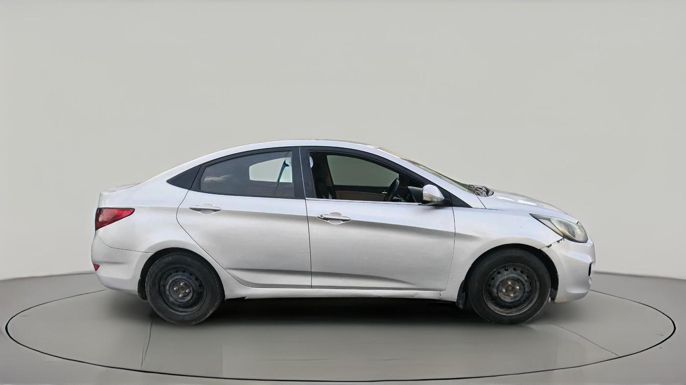 2012 Hyundai Verna FLUIDIC 1.4 CRDI EX, Diesel, Manual, 1,32,569 km, exterior