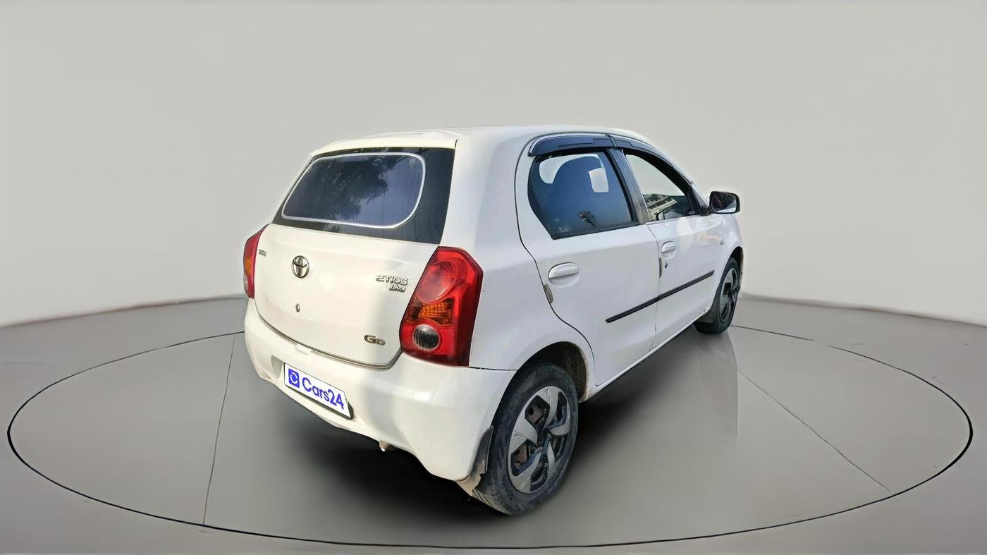 2011 Toyota Etios Liva GD, Diesel, Manual, 2,39,155 km, exterior