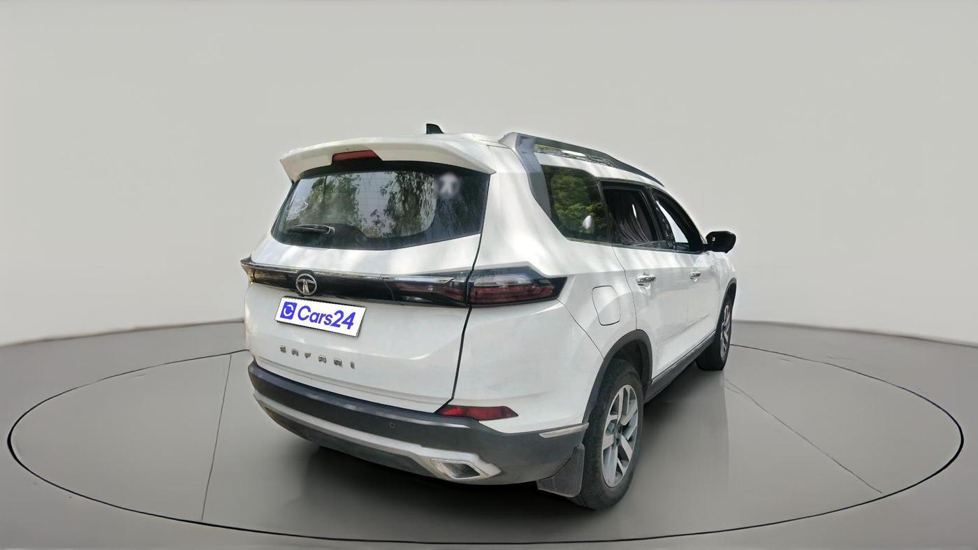 2021 Tata Safari XZA PLUS, Diesel, Automatic, 1,32,858 km, exterior