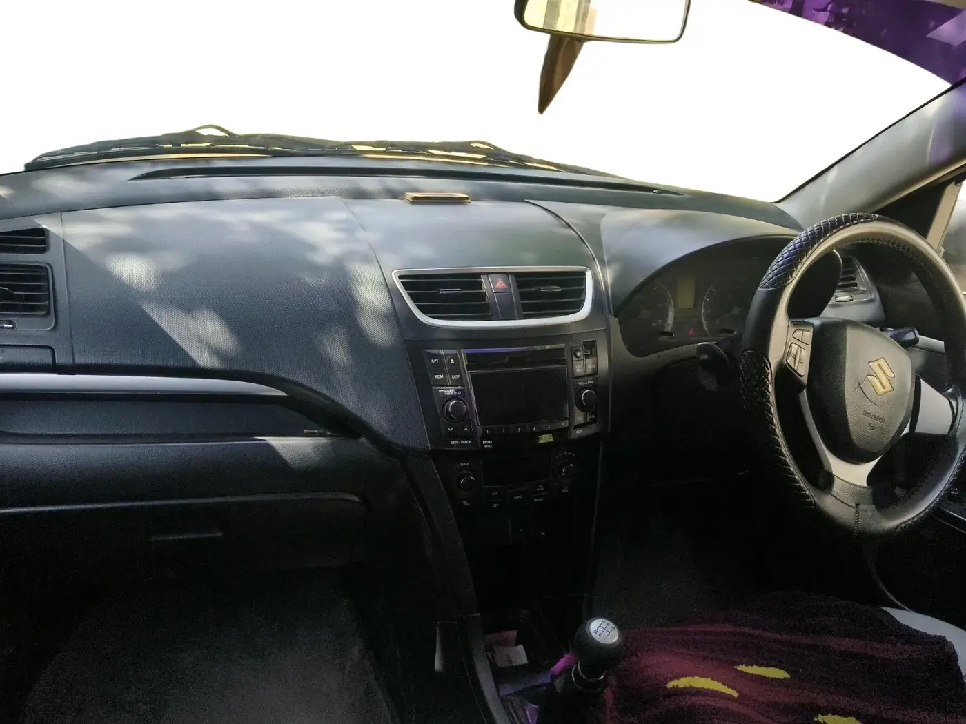 2012 Maruti Swift ZDI, Diesel, Manual, 77,868 km, interior