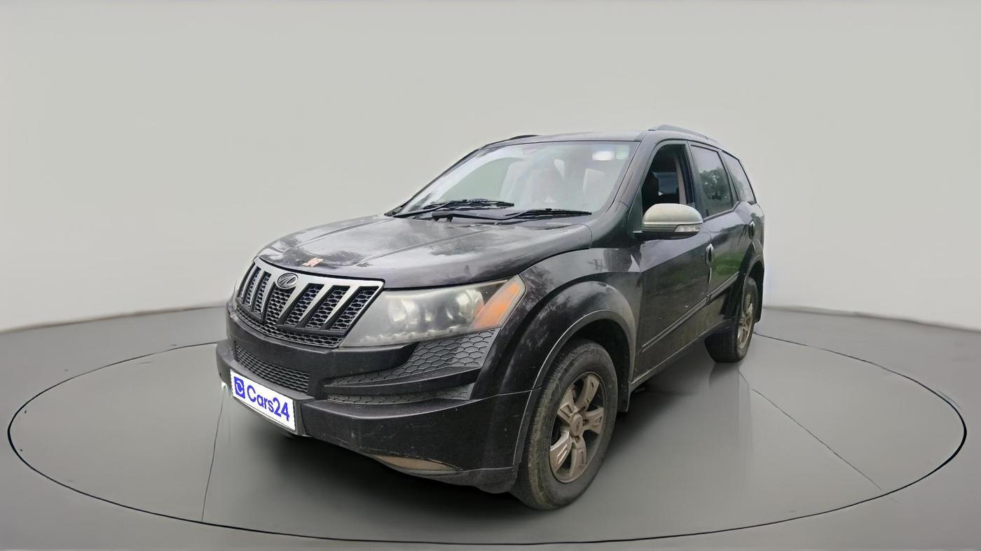 2012 Mahindra XUV500 W8, Diesel, Manual, 2,04,767 km, exterior