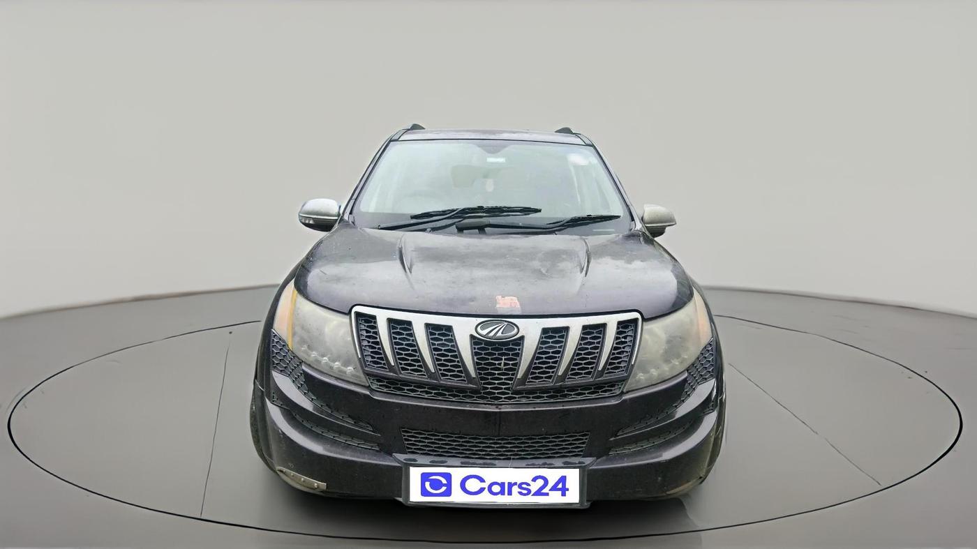 2012 Mahindra XUV500 W8, Diesel, Manual, 2,04,767 km, exterior