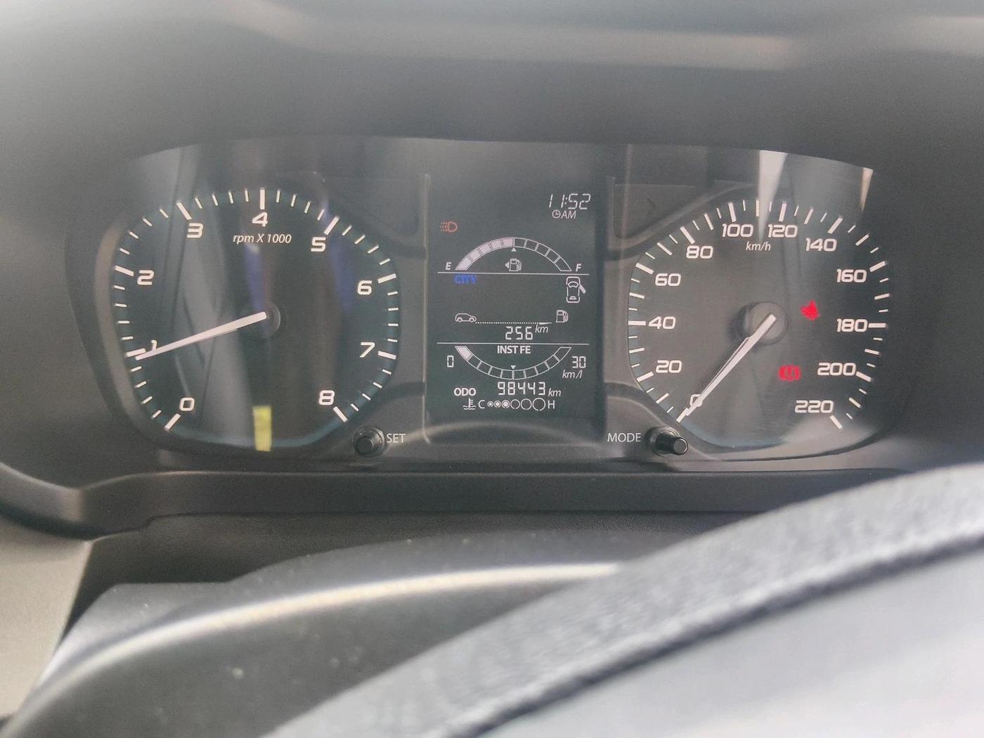 2020 Tata ALTROZ XT PETROL, Petrol, Manual, 98,443 km, interior