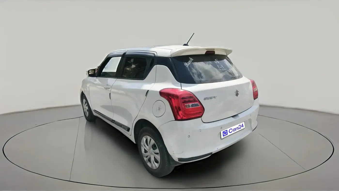 2021 Maruti Swift VXI, Petrol, Manual, 1,21,582 km, exterior