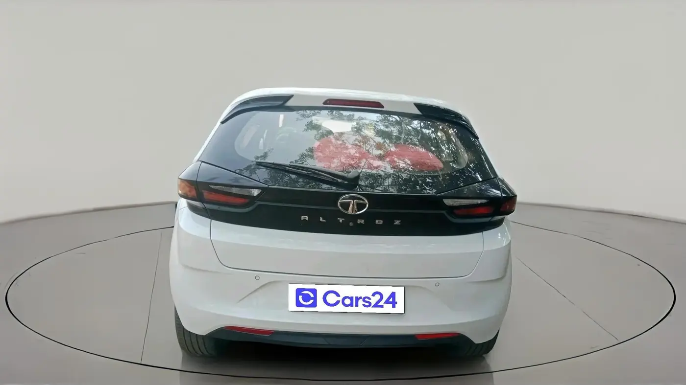 2022 Tata ALTROZ XZ DIESEL, Diesel, Manual, 1,66,244 km, exterior