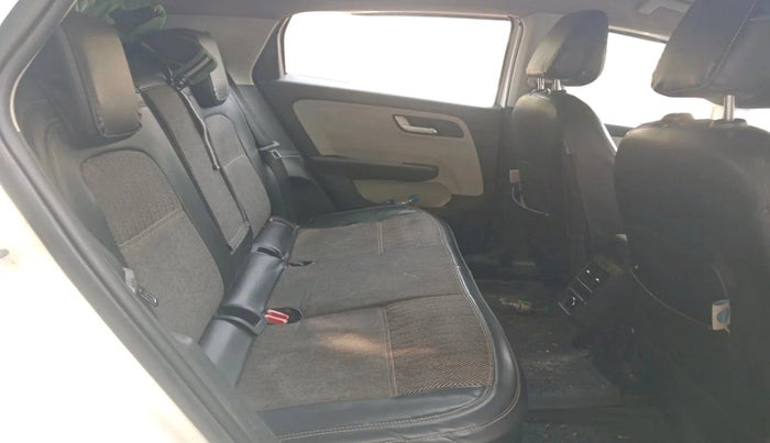 2022 Tata ALTROZ XZ DIESEL, Diesel, Manual, 1,66,244 km, interior