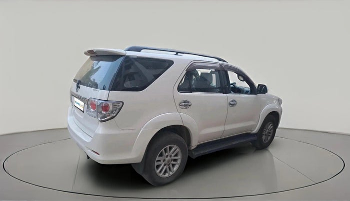 2013 Toyota Fortuner 3.0 4X2 AT, Diesel, Automatic, 3,38,528 km, exterior