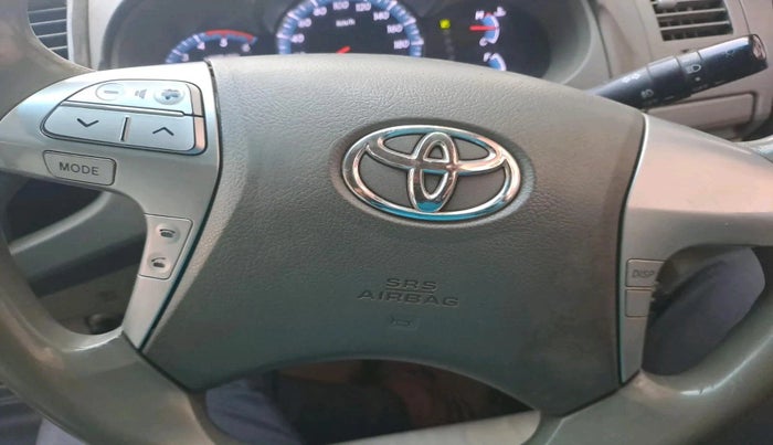 2013 Toyota Fortuner 3.0 4X2 AT, Diesel, Automatic, 3,38,528 km, interior