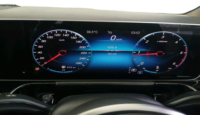 2021 Mercedes Benz GLA Class 220d, Diesel, Automatic, 70,123 km, interior