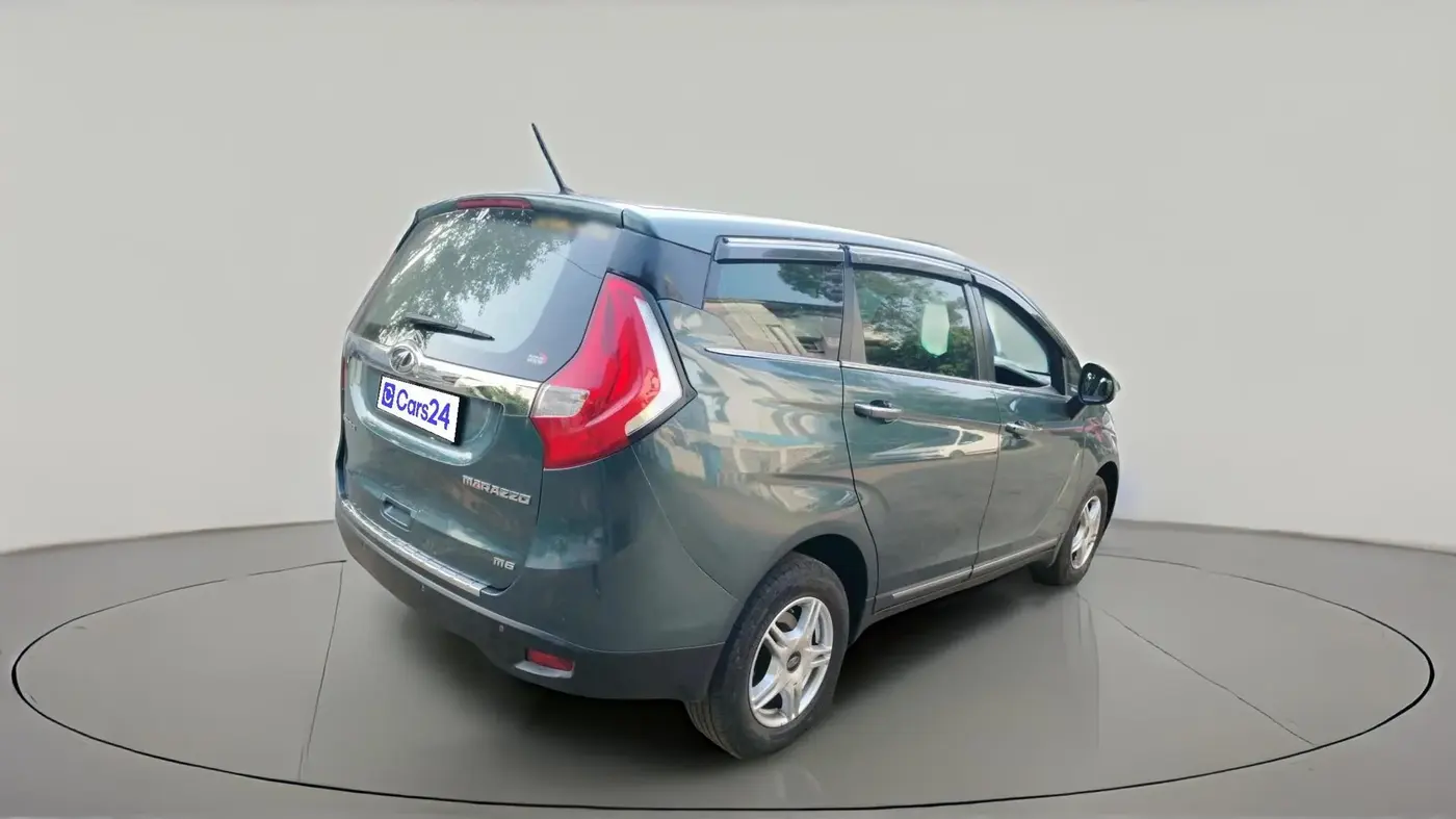 2018 Mahindra MARAZZO M6 8 STR, Diesel, Manual, 46,670 km, exterior