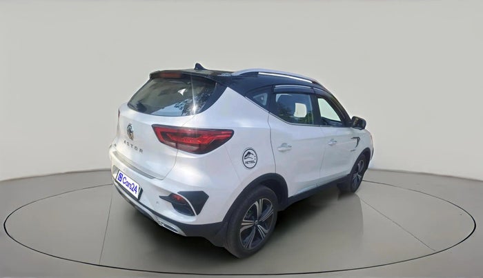 2024 MG ASTOR  Sharp Pro 1.5 MT (Ivory), Petrol, Manual, 17,669 km, exterior