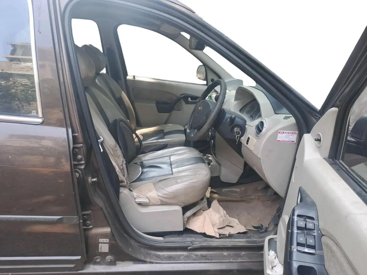 2012 Mahindra Verito 1.5 D4, Diesel, Manual, 1,26,515 km, interior