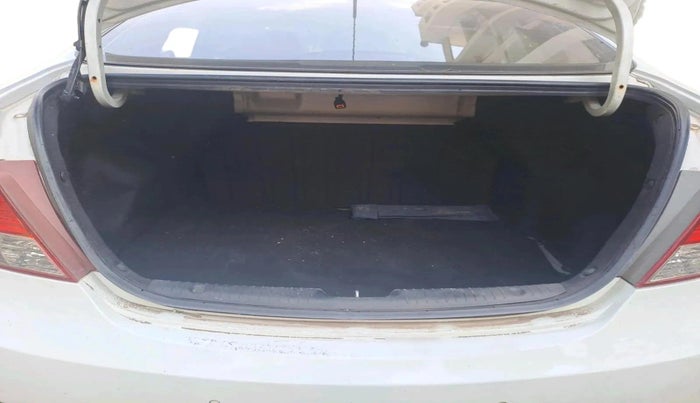 2012 Hyundai Verna FLUIDIC 1.6 CRDI SX, Diesel, Manual, 1,15,210 km, exterior