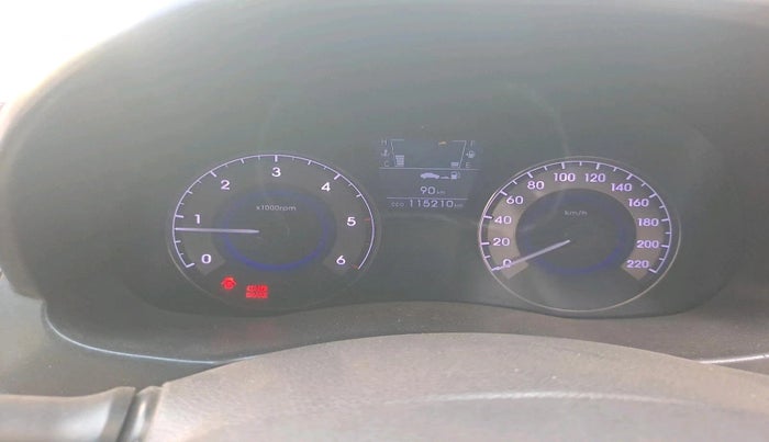 2012 Hyundai Verna FLUIDIC 1.6 CRDI SX, Diesel, Manual, 1,15,210 km, interior