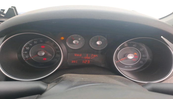 2015 Fiat Avventura EMOTION MULTIJET 1.3, Diesel, Manual, 1,13,901 km, interior