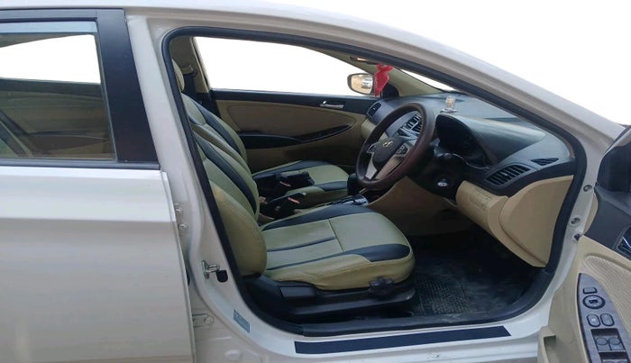 2014 Hyundai Verna FLUIDIC 1.6 VTVT SX AT, Petrol, Automatic, 53,791 km, interior