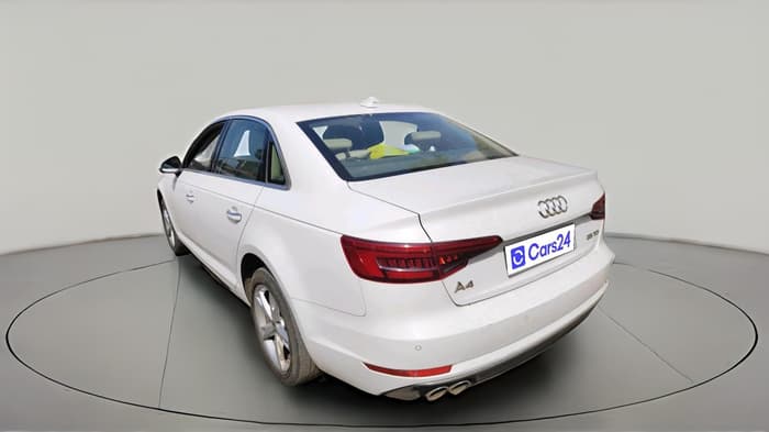 2017 Audi A4 35 TDI Technology, Diesel, Automatic, 74,605 km, exterior