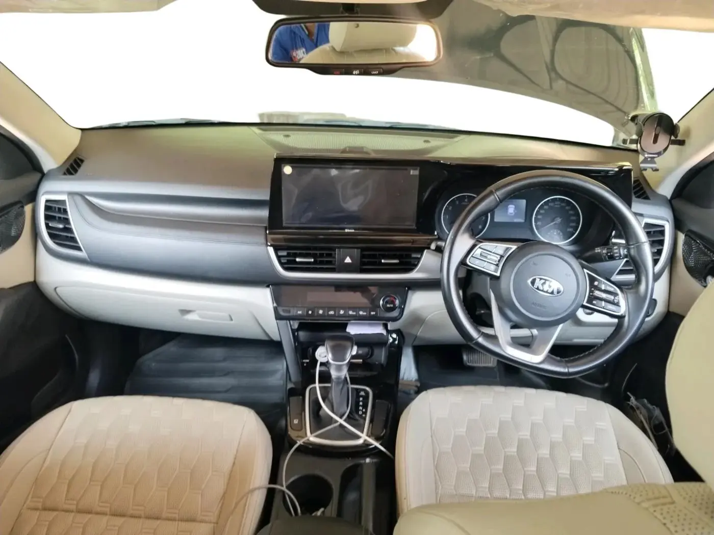 2019 KIA SELTOS HTX IVT 1.5 PETROL, Petrol, Automatic, 83,739 km, interior