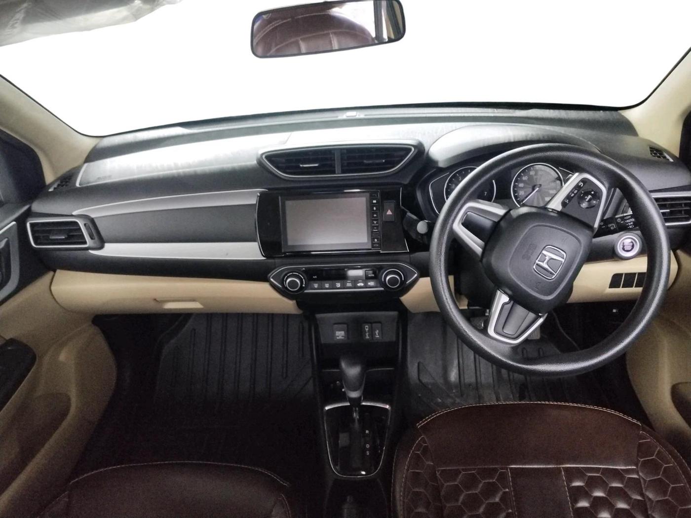 2023 Honda Amaze 1.2L I-VTEC VX CVT, Petrol, Automatic, 41,621 km, interior