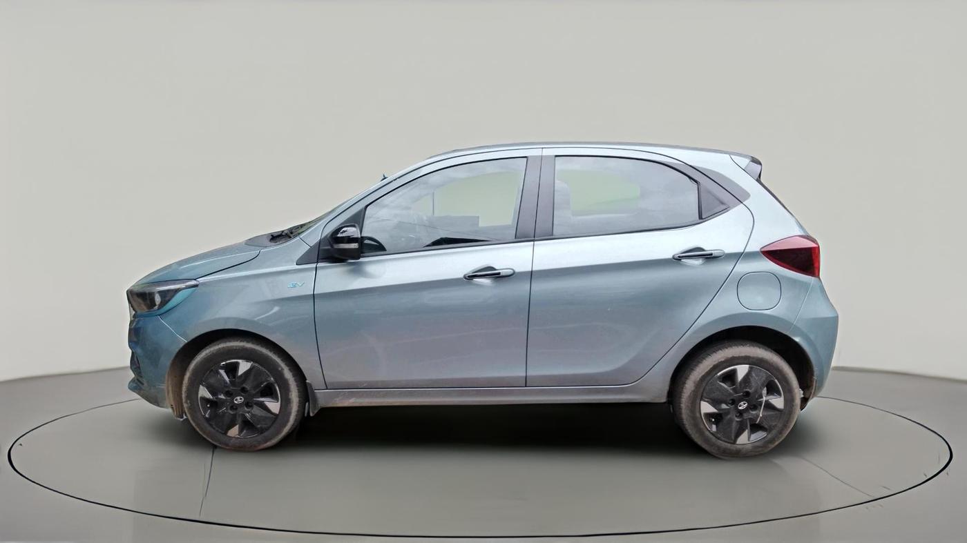 2023 Tata TIAGO EV XZ PLUS LONG RANGE, Electric, Automatic, 90,783 km, exterior