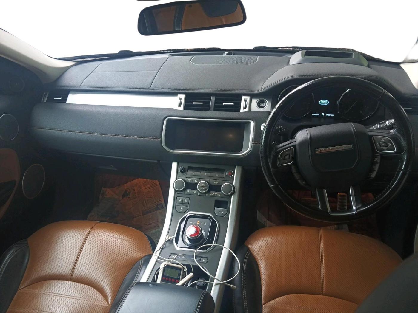 2018 Landrover Range Rover Evoque HSE DYNAMIC PETROL, Petrol, Automatic, 73,668 km, interior