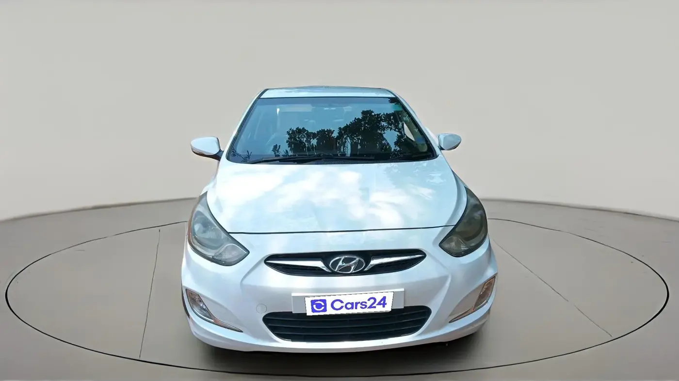 2011 Hyundai Verna FLUIDIC 1.6 VTVT SX, Petrol, Manual, 1,58,846 km, exterior