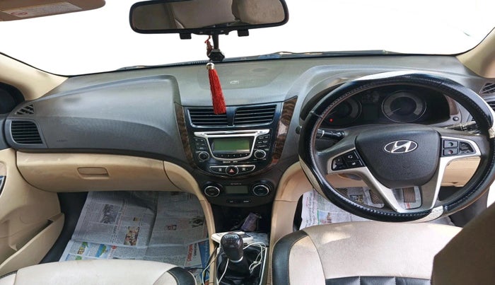 2011 Hyundai Verna FLUIDIC 1.6 VTVT SX, Petrol, Manual, 1,58,846 km, interior