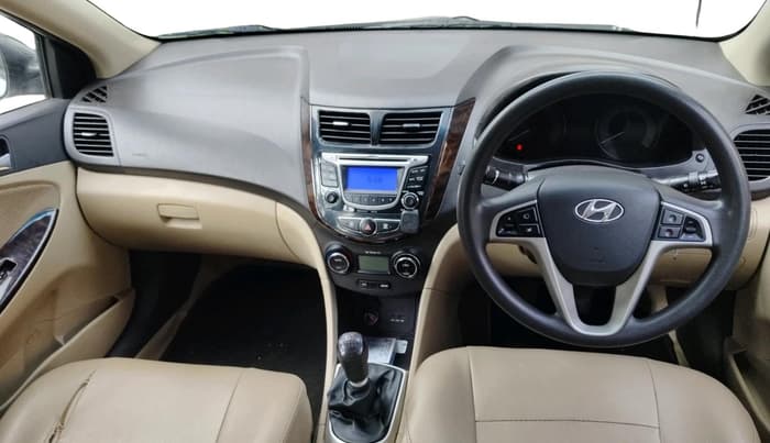 2014 Hyundai Verna FLUIDIC 1.6 CRDI SX, Diesel, Manual, 92,302 km, interior