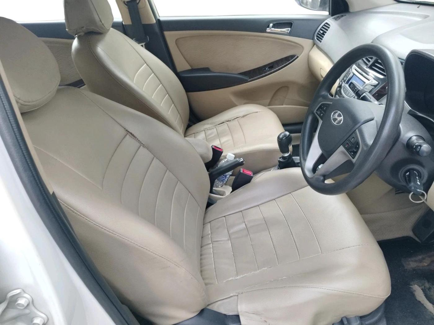 2014 Hyundai Verna FLUIDIC 1.6 CRDI SX, Diesel, Manual, 92,302 km, interior