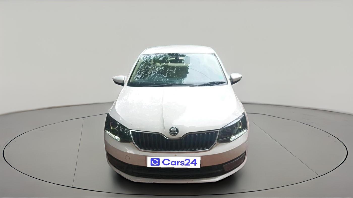2018 Skoda Rapid STYLE 1.6 MPI, Petrol, Manual, 80,507 km, exterior
