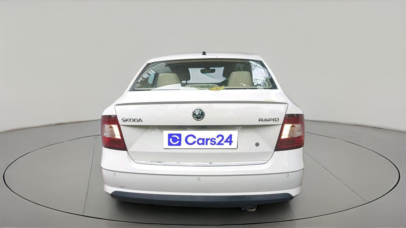 2018 Skoda Rapid STYLE 1.6 MPI, Petrol, Manual, 80,507 km, exterior