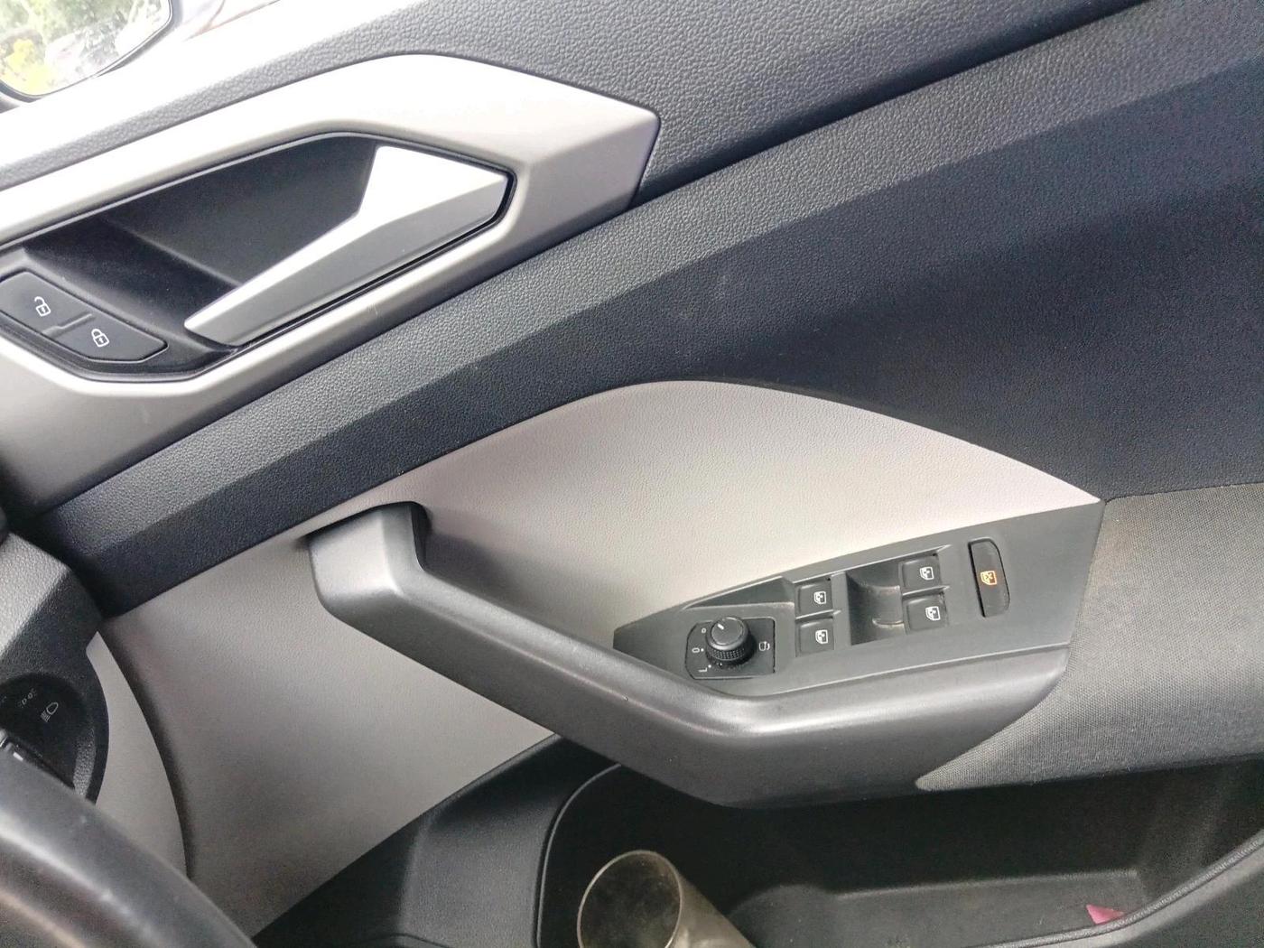 2023 Volkswagen TAIGUN HIGHLINE 1.0 TSI AT, Petrol, Automatic, 39,951 km, interior