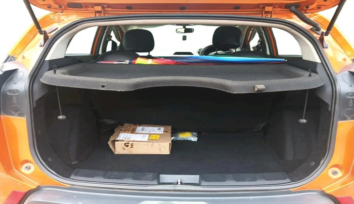 2018 Tata NEXON XMA PETROL, Petrol, Automatic, 74,820 km, exterior