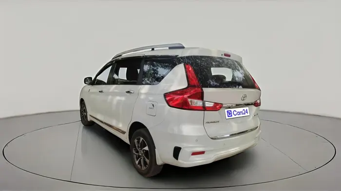 2023 Toyota RUMION V AT , Petrol, Automatic, 37,637 km, exterior