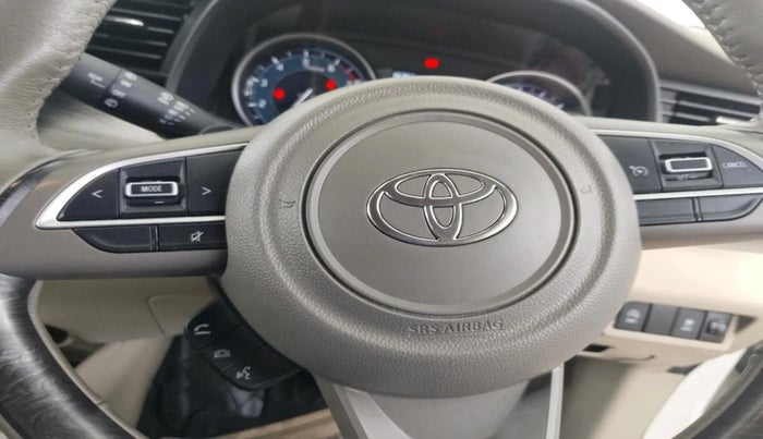2023 Toyota RUMION V AT , Petrol, Automatic, 37,637 km, interior