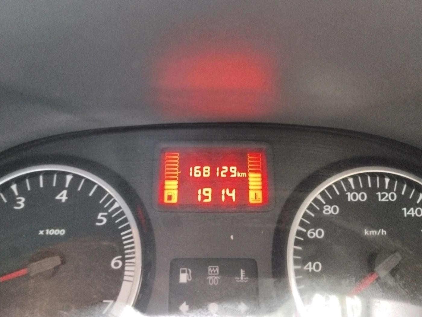 2014 Renault Duster 85 PS RXE DIESEL, Diesel, Manual, 1,68,129 km, interior